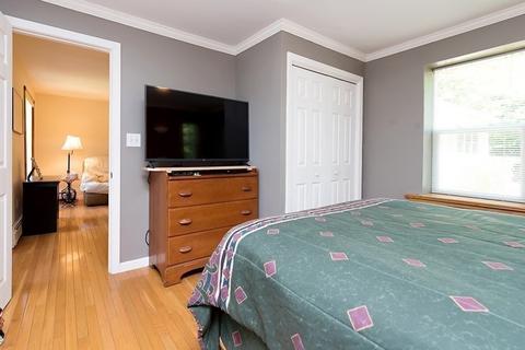 39 Everett St, Norfolk, MA 02056 photo 16