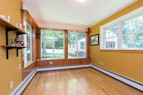 39 Everett St, Norfolk, MA 02056 photo 4