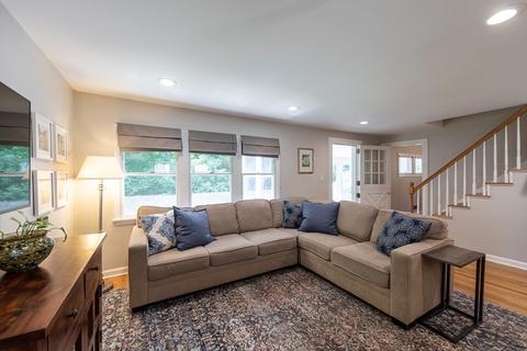 72 Glenmere Cir, Reading, MA 01867 photo 14