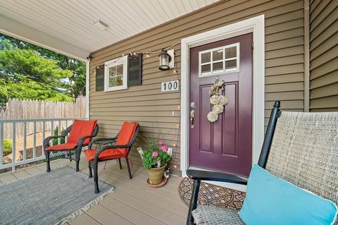 100 Garfield Rd, Dedham, MA 02026 photo 3