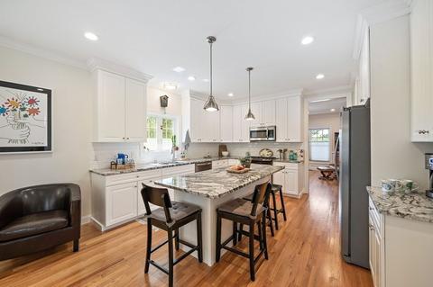 100 Garfield Rd, Dedham, MA 02026 photo 5