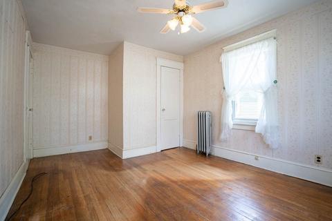 61 Maple St, West Springfield, MA 01089 photo 29