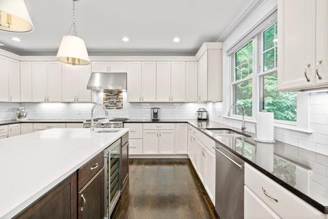 52 Fairview Rd, Needham, MA 02492 photo 9