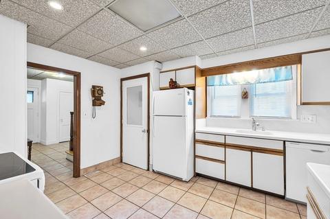 71 Virginia St, Springfield, MA 01108 photo 16