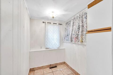 71 Virginia St, Springfield, MA 01108 photo 17