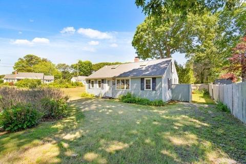 128 Sixth Ave, Barnstable, MA 02672 photo 3