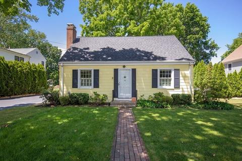 18 Stoddard Rd, Hingham, MA 02043 photo 1