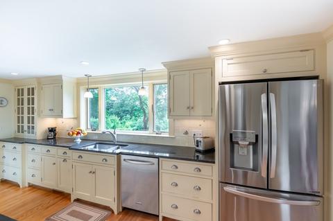 60 Maple Ave, Atkinson, NH 03811 photo 12