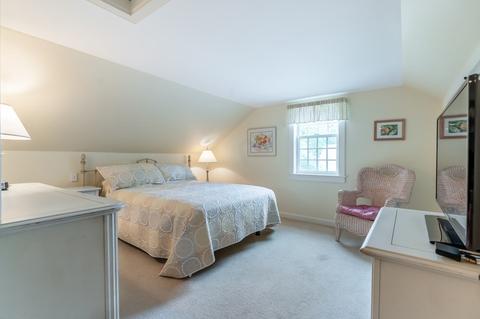 60 Maple Ave, Atkinson, NH 03811 photo 32