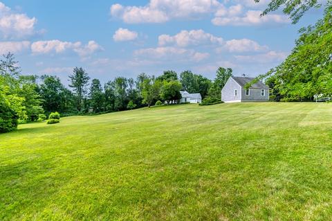 60 Maple Ave, Atkinson, NH 03811 photo 5