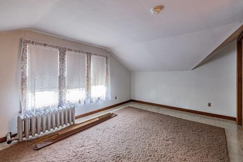 95 Marsden St, Springfield, MA 01109 photo 11