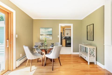364 Franklin St, Reading, MA 01867 photo 12