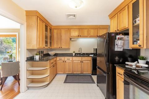 364 Franklin St, Reading, MA 01867 photo 15
