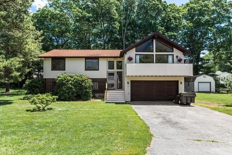13 Fairfield St, Webster, MA 01570 photo 1