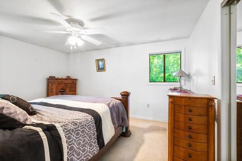 13 Fairfield St, Webster, MA 01570 photo 12