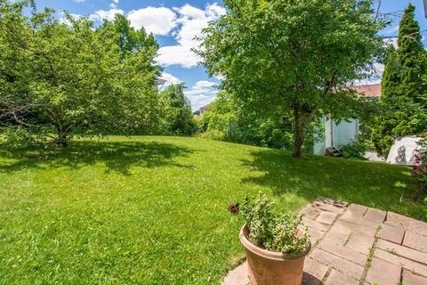 46 Fraternal Ave, Worcester, MA 01606 photo 6