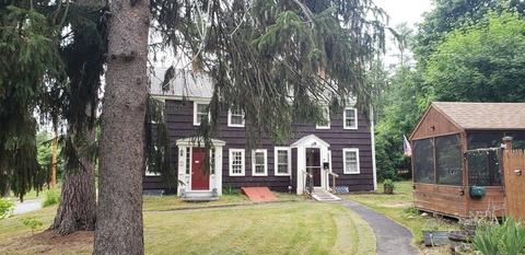 70 Elm St, Georgetown, MA 01833 photo 2