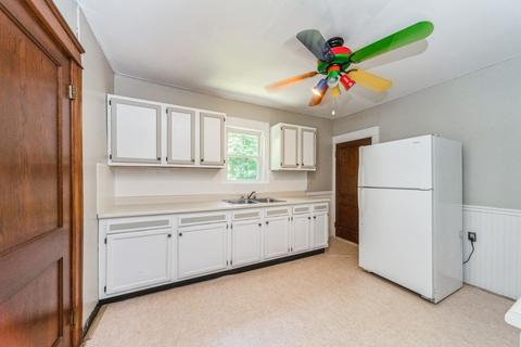 84 Corning Ave, Worcester, MA 01605 photo 9