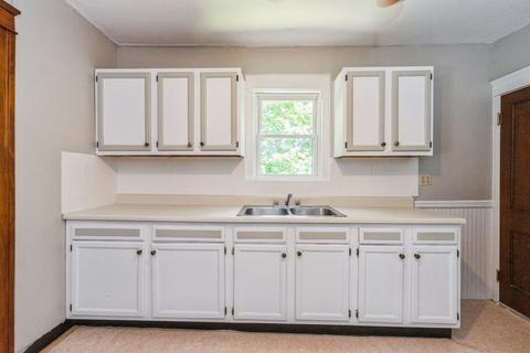 84 Corning Ave, Worcester, MA 01605 photo 14