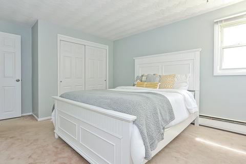 24 Cherry Rd, Framingham, MA 01701 photo 18