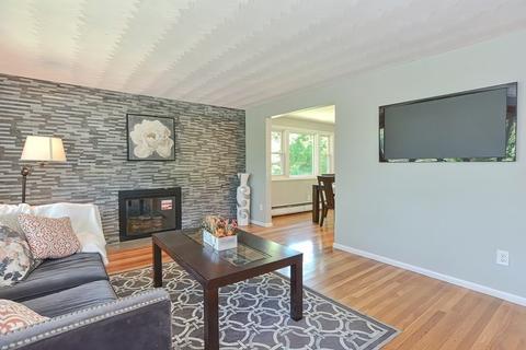 24 Cherry Rd, Framingham, MA 01701 photo 6