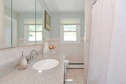 24 Cherry Rd, Framingham, MA 01701 photo 16