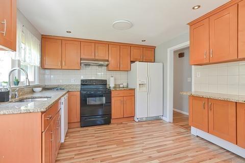 24 Cherry Rd, Framingham, MA 01701 photo 13