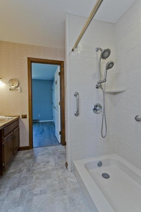 17 John St, Chicopee, MA 01013 photo 33