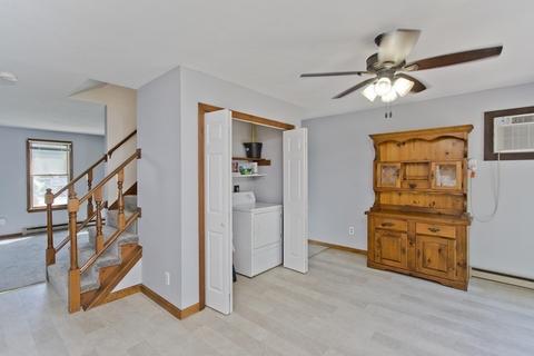 17 John St, Chicopee, MA 01013 photo 24