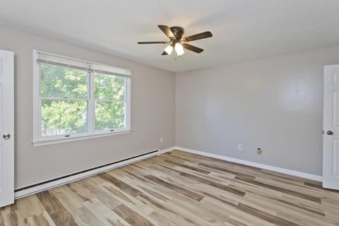 17 John St, Chicopee, MA 01013 photo 16