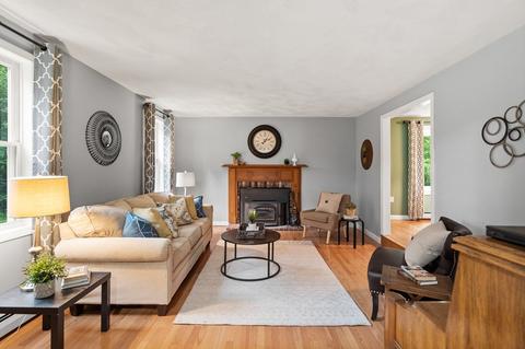 7 Newhouse Dr, Derry, NH 03038 photo 9