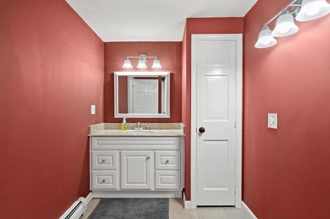 7 Newhouse Dr, Derry, NH 03038 photo 34