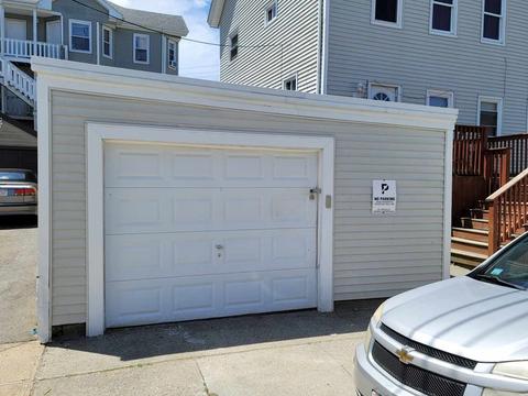 916 County St, Fall River, MA 02723 photo 4