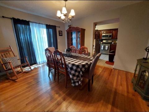 96 School St, Fall River, MA 02720 photo 5