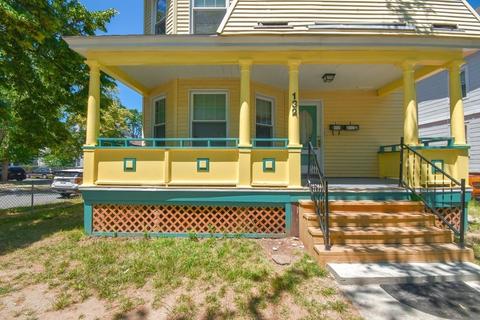 132 Alderman St, Springfield, MA 01108 photo 2