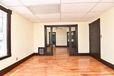 132 Alderman St, Springfield, MA 01108 photo 9