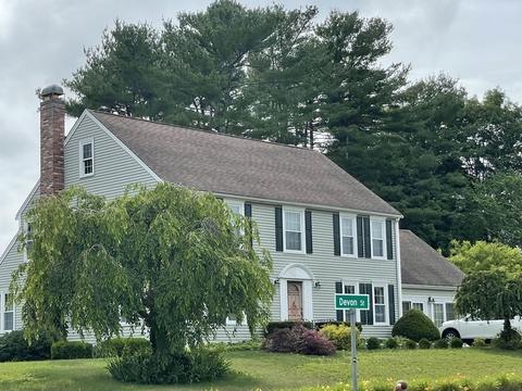 46 Devon St, Taunton, MA 02780 photo 3