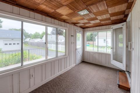 28 Cedar St, Palmer, MA 01080 photo 13