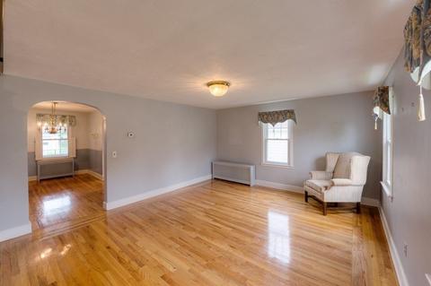 28 Cedar St, Palmer, MA 01080 photo 5
