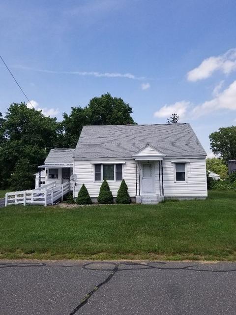 17 Willow St, Ware, MA 01082 photo 5