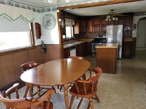 17 Willow St, Ware, MA 01082 photo 11