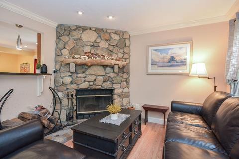 35 Winston Ave, Bourne, MA 02532 photo 10
