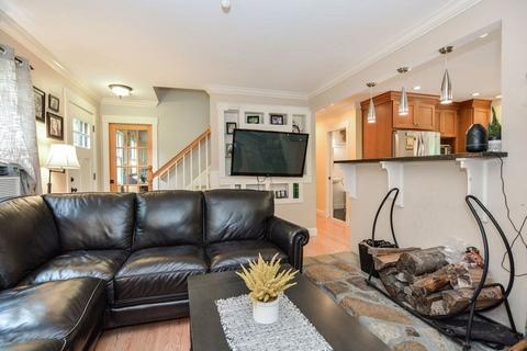 35 Winston Ave, Bourne, MA 02532 photo 9