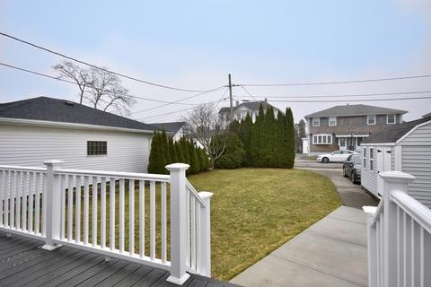 74 Williamson St, Fall River, MA 02720 photo 4