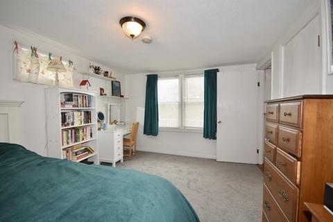 74 Williamson St, Fall River, MA 02720 photo 13