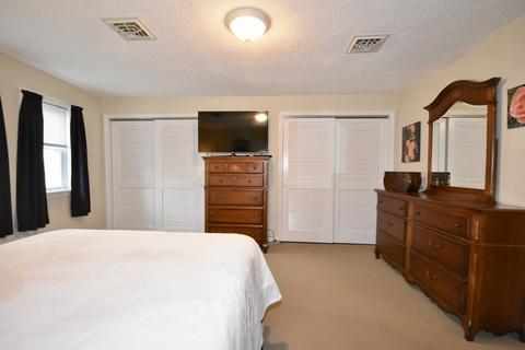 74 Williamson St, Fall River, MA 02720 photo 9