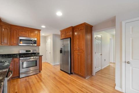 1 Maple Ter, Plainville, MA 02762 photo 8
