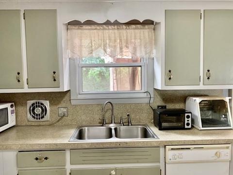 570 New Ludlow Rd, Chicopee, MA 01020 photo 7
