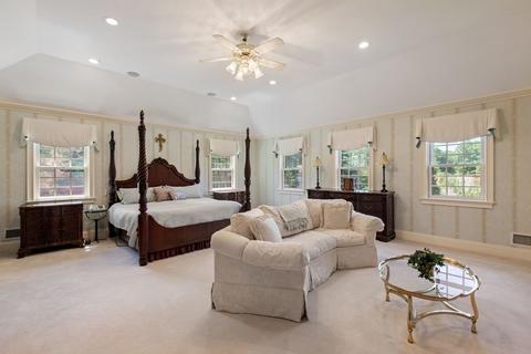 10 Navaho Dr, Canton, MA 02021 photo 20