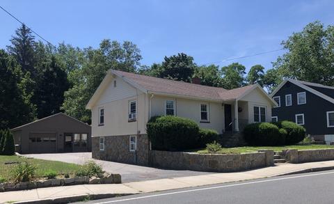 51 Langsford St, Gloucester, MA 01930 photo 1